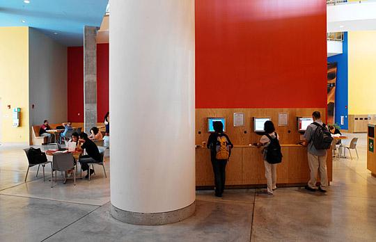 Stata Center lobby photo